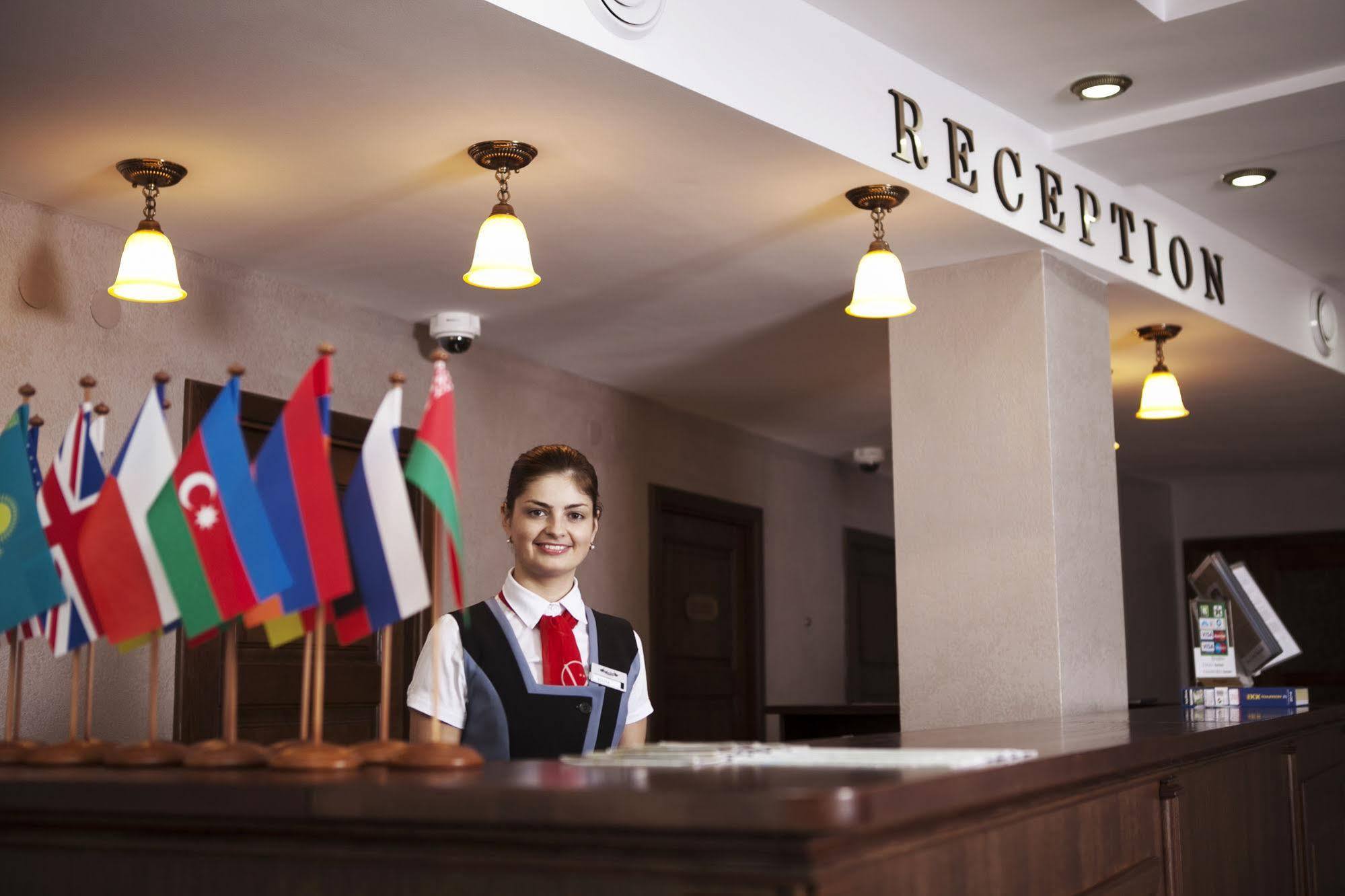 Victoria Hotel Na Zamkovoy 明斯克 外观 照片